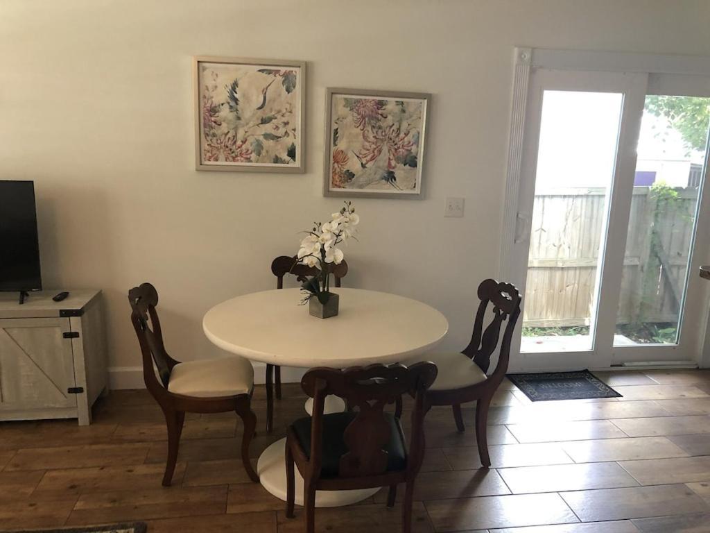 Modern, Upscale, And New Blue Bungalow In The Heart Of Downtown St Augustine St. Augustine Exteriör bild